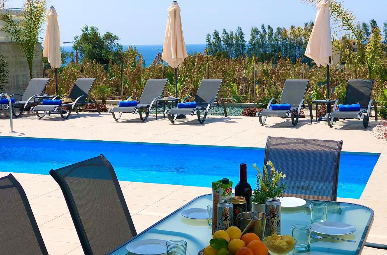 Sophia'S Seaview Luxury Villas Пафос Экстерьер фото