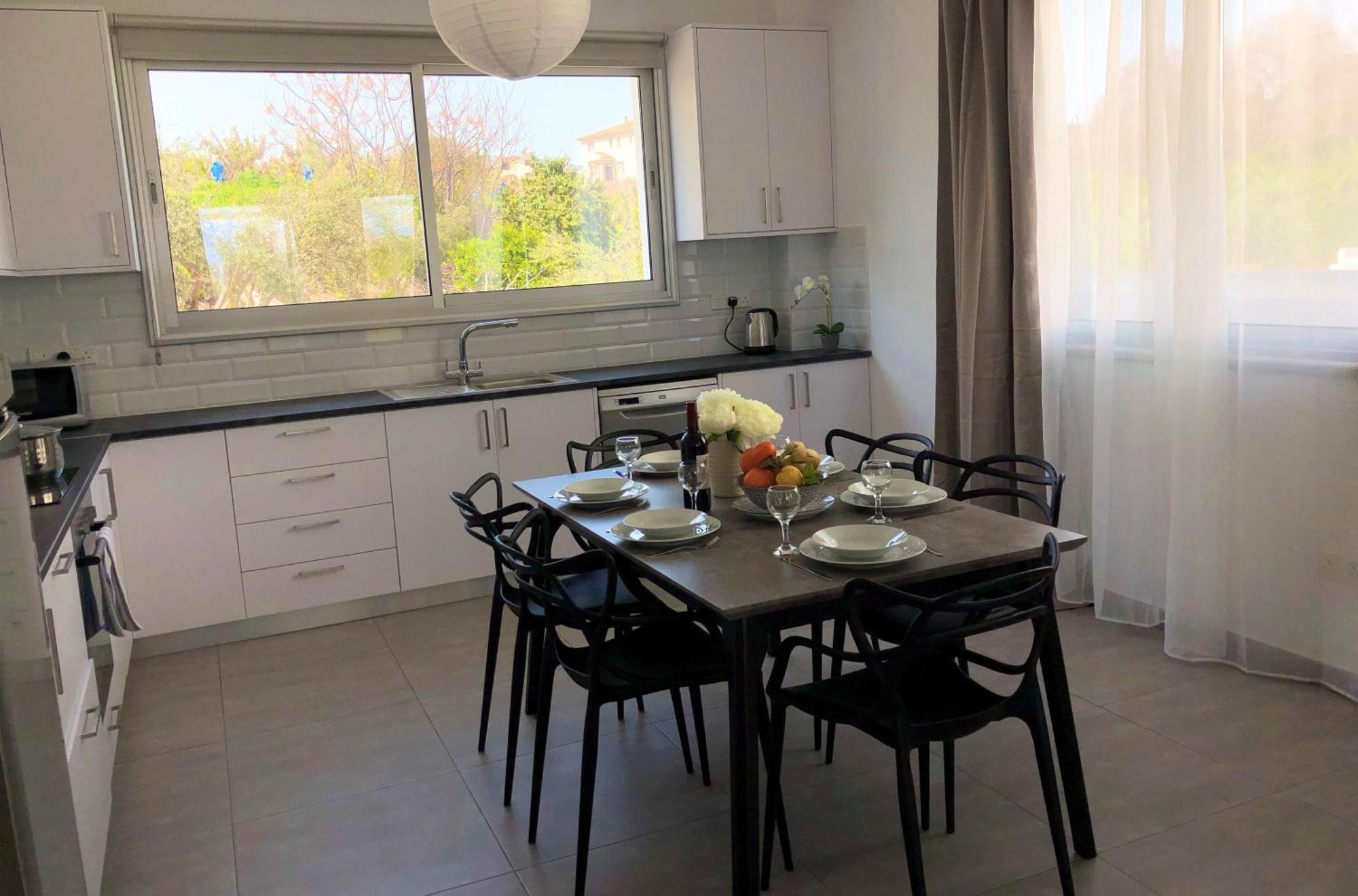 Sophia'S Seaview Luxury Villas Пафос Номер фото